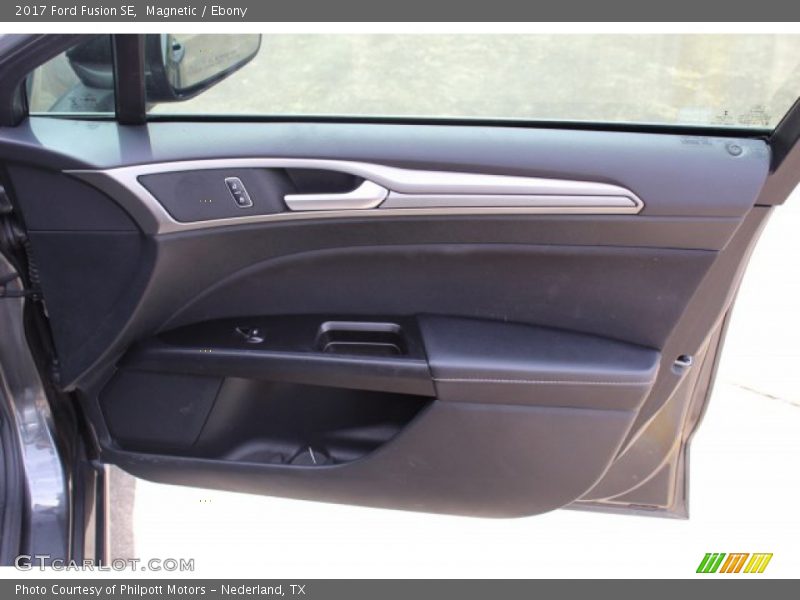 Magnetic / Ebony 2017 Ford Fusion SE