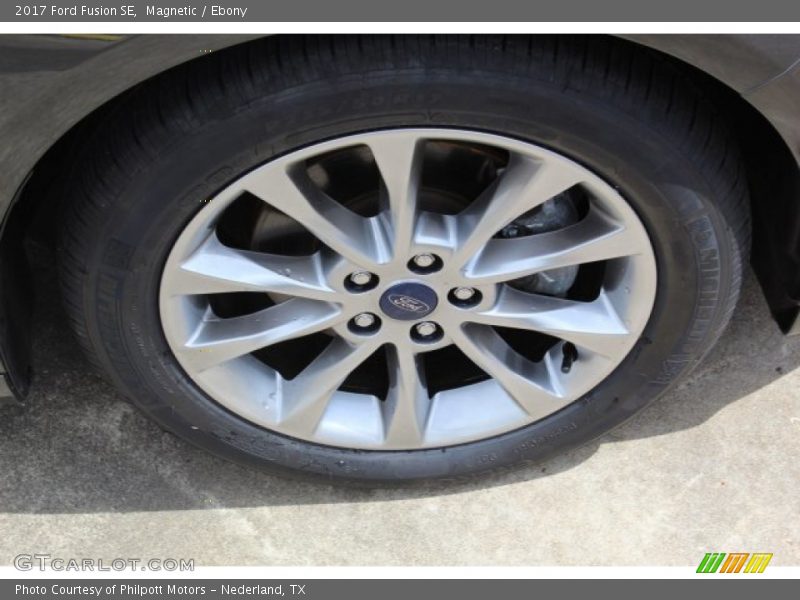 Magnetic / Ebony 2017 Ford Fusion SE