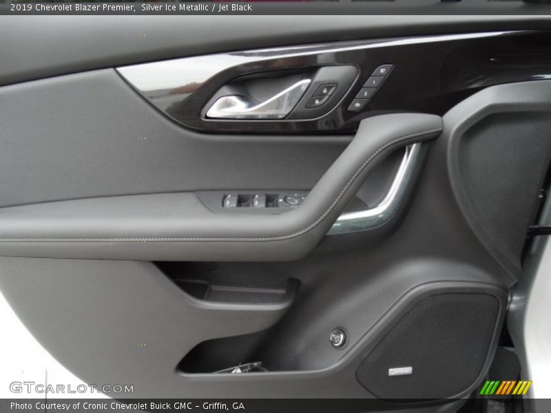 Door Panel of 2019 Blazer Premier