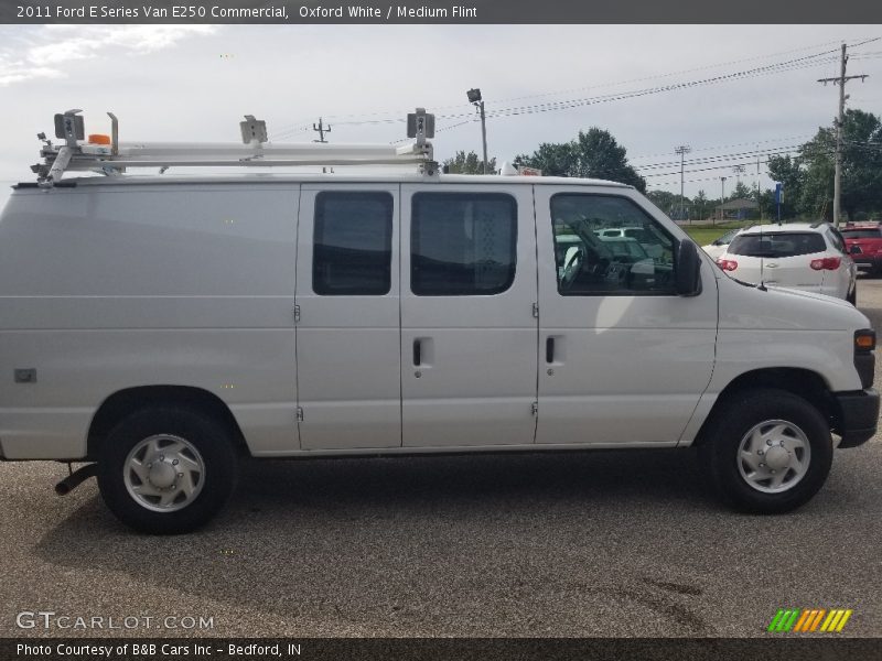 Oxford White / Medium Flint 2011 Ford E Series Van E250 Commercial