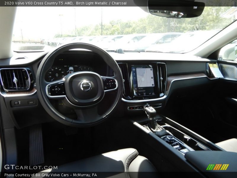 Dashboard of 2020 V60 Cross Country T5 AWD