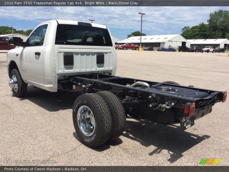 Bright White / Black/Diesel Gray 2019 Ram 3500 Tradesman Regular Cab 4x4