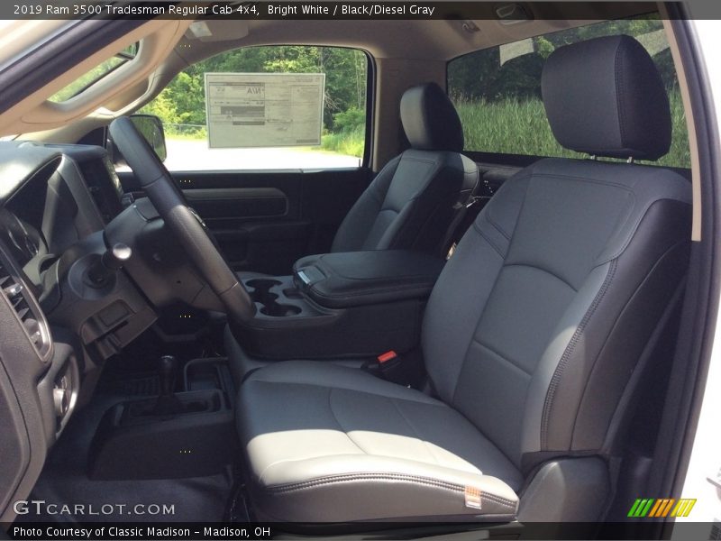 Bright White / Black/Diesel Gray 2019 Ram 3500 Tradesman Regular Cab 4x4