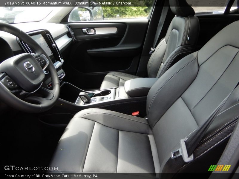 Osmium Grey Metallic / Charcoal 2019 Volvo XC40 T5 Momentum AWD