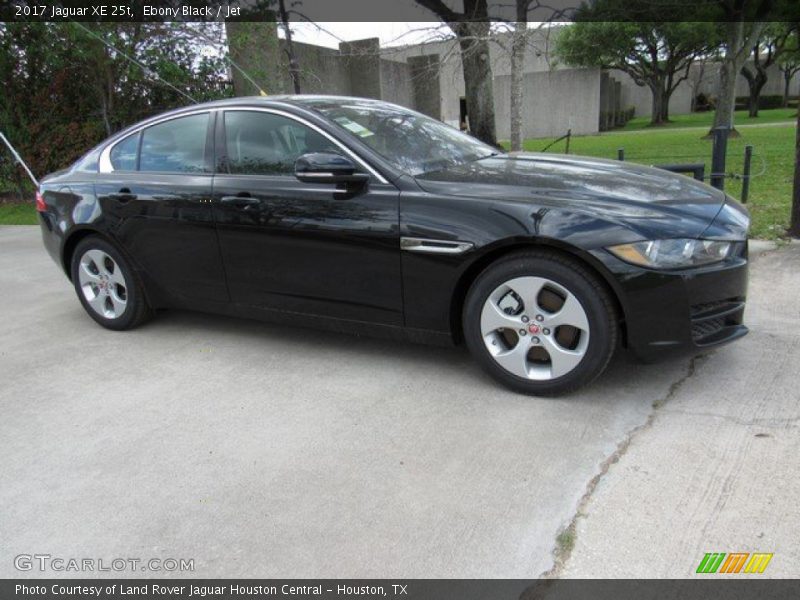 Ebony Black / Jet 2017 Jaguar XE 25t