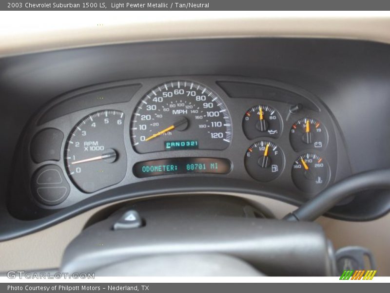 Light Pewter Metallic / Tan/Neutral 2003 Chevrolet Suburban 1500 LS