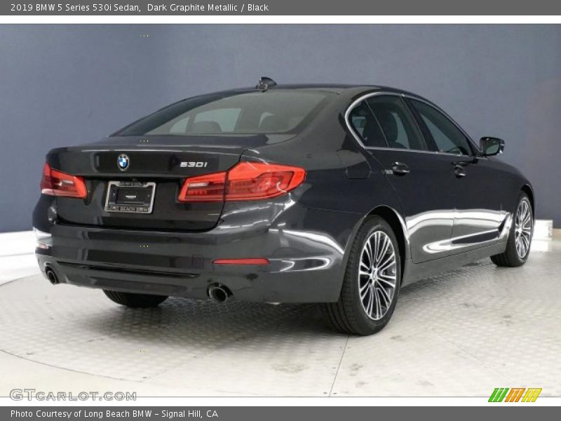 Dark Graphite Metallic / Black 2019 BMW 5 Series 530i Sedan