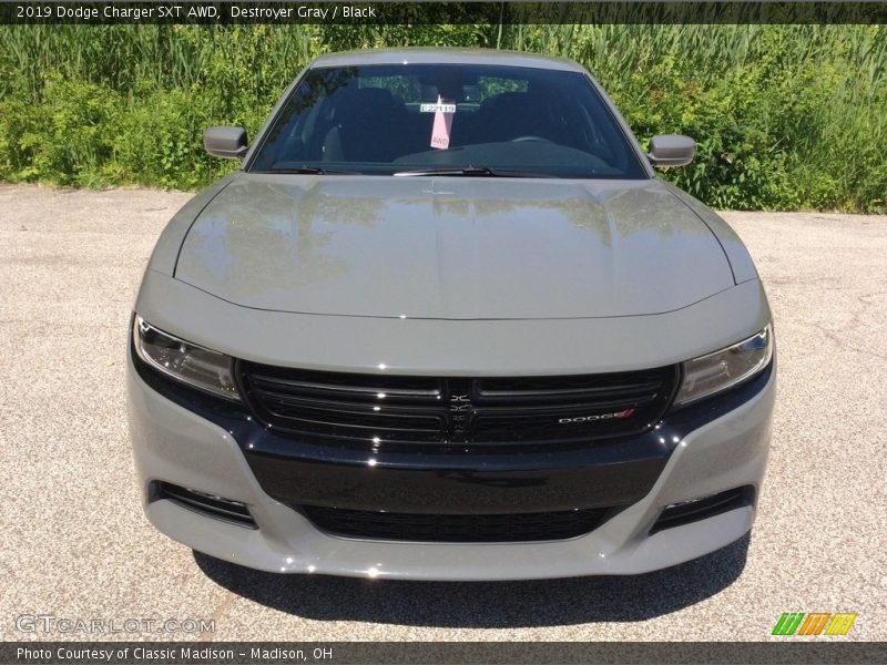 Destroyer Gray / Black 2019 Dodge Charger SXT AWD