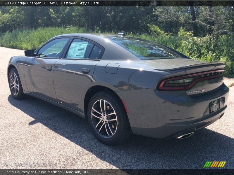 Destroyer Gray / Black 2019 Dodge Charger SXT AWD