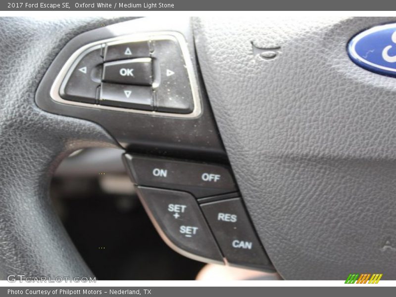 Oxford White / Medium Light Stone 2017 Ford Escape SE
