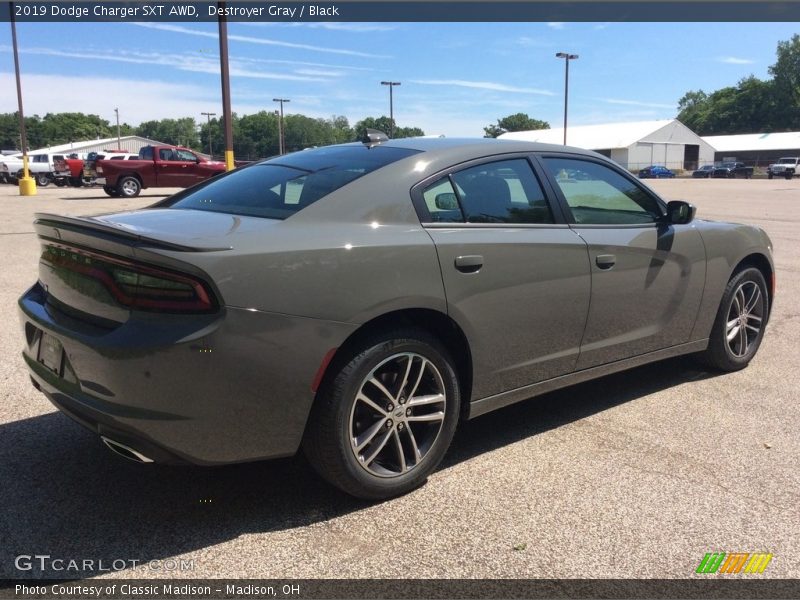 Destroyer Gray / Black 2019 Dodge Charger SXT AWD