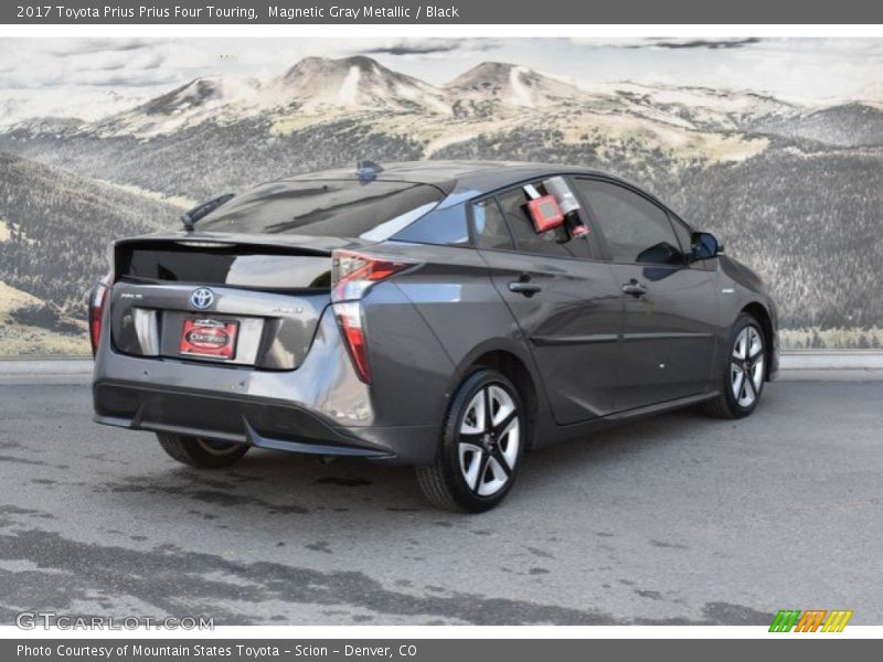 Magnetic Gray Metallic / Black 2017 Toyota Prius Prius Four Touring