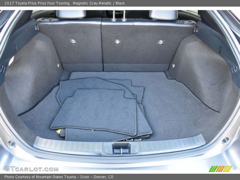 Magnetic Gray Metallic / Black 2017 Toyota Prius Prius Four Touring