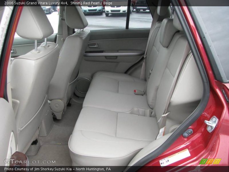 Shining Red Pearl / Beige 2006 Suzuki Grand Vitara Luxury 4x4