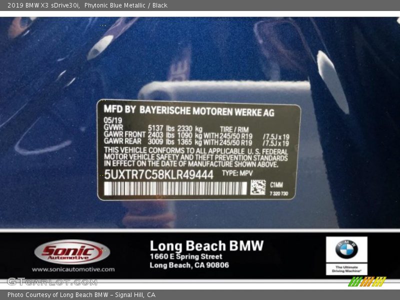 Phytonic Blue Metallic / Black 2019 BMW X3 sDrive30i
