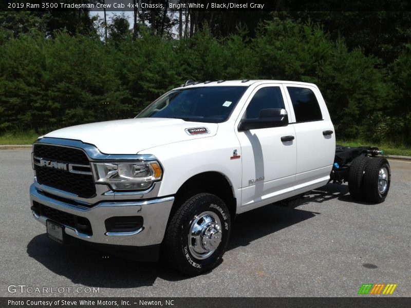 Bright White / Black/Diesel Gray 2019 Ram 3500 Tradesman Crew Cab 4x4 Chassis