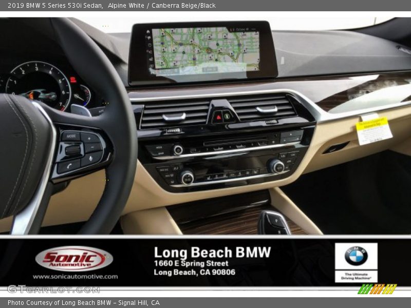 Alpine White / Canberra Beige/Black 2019 BMW 5 Series 530i Sedan