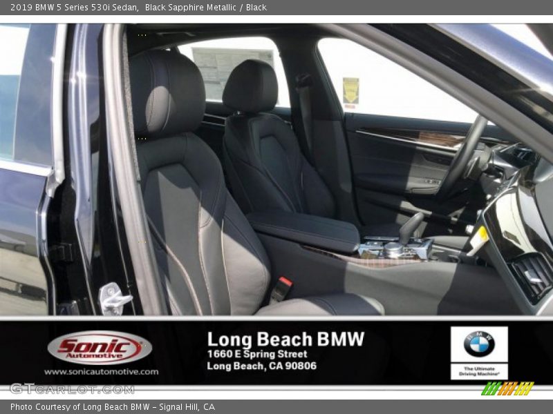 Black Sapphire Metallic / Black 2019 BMW 5 Series 530i Sedan