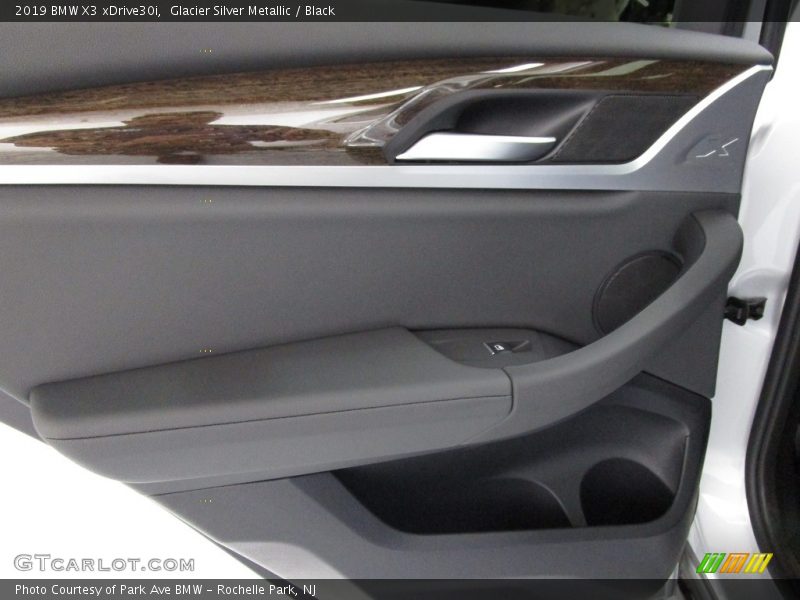 Glacier Silver Metallic / Black 2019 BMW X3 xDrive30i
