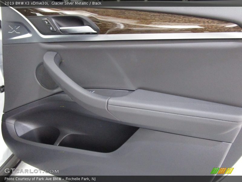 Glacier Silver Metallic / Black 2019 BMW X3 xDrive30i