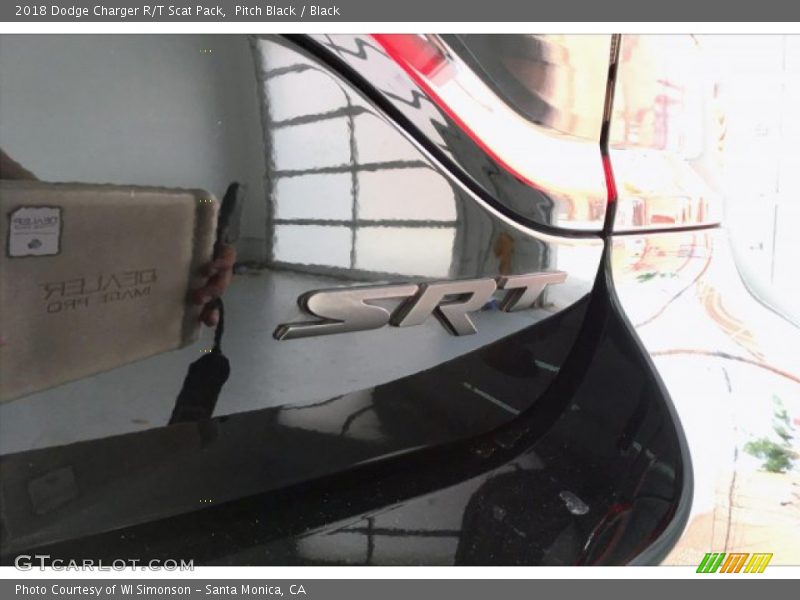 Pitch Black / Black 2018 Dodge Charger R/T Scat Pack