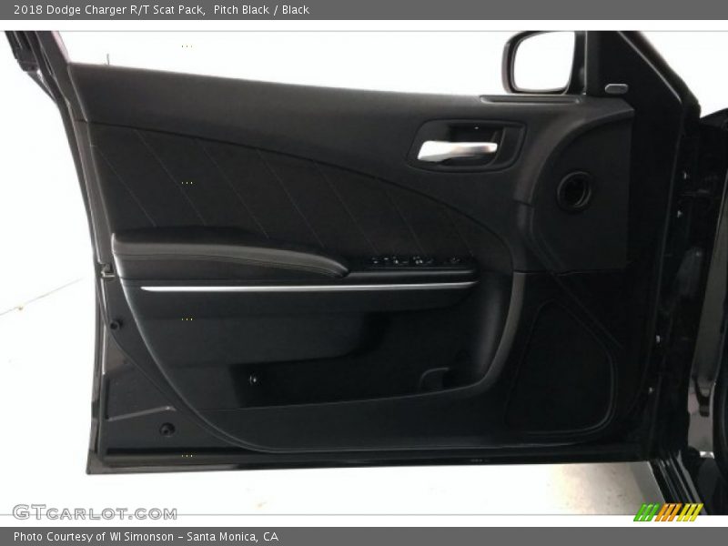 Pitch Black / Black 2018 Dodge Charger R/T Scat Pack