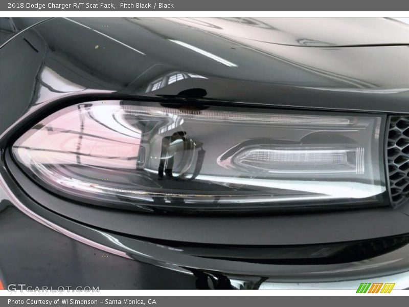 Pitch Black / Black 2018 Dodge Charger R/T Scat Pack