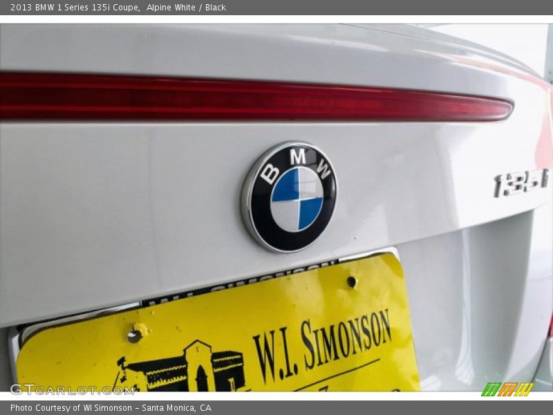 Alpine White / Black 2013 BMW 1 Series 135i Coupe