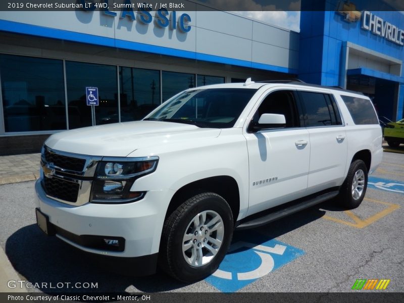 Summit White / Jet Black 2019 Chevrolet Suburban LT 4WD