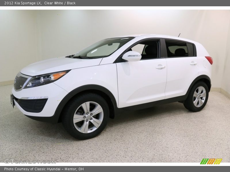 Clear White / Black 2012 Kia Sportage LX