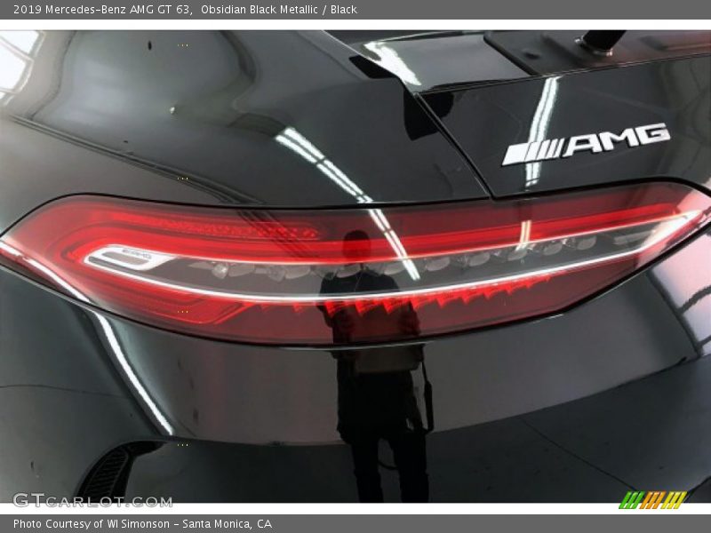 Obsidian Black Metallic / Black 2019 Mercedes-Benz AMG GT 63