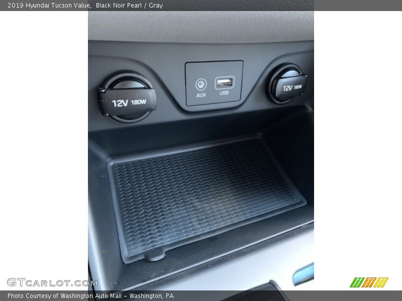 Black Noir Pearl / Gray 2019 Hyundai Tucson Value