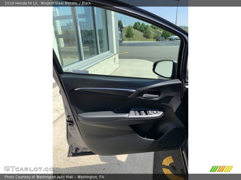Modern Steel Metallic / Black 2019 Honda Fit LX
