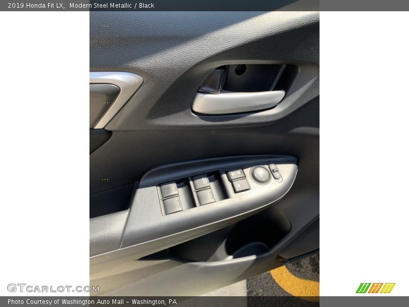 Modern Steel Metallic / Black 2019 Honda Fit LX