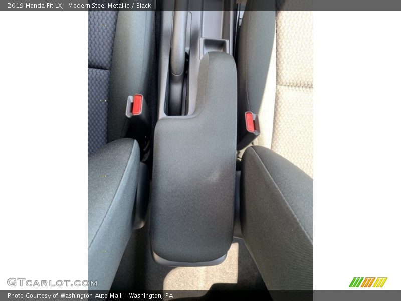 Modern Steel Metallic / Black 2019 Honda Fit LX