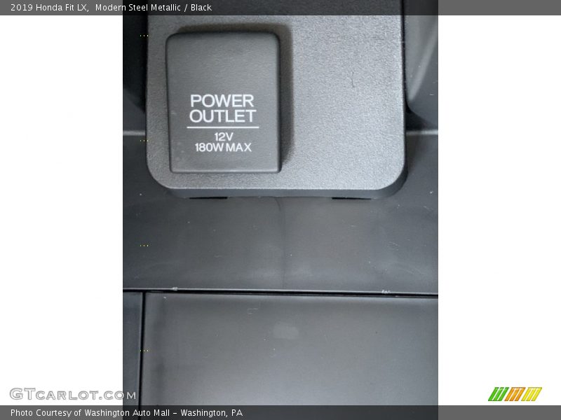 Modern Steel Metallic / Black 2019 Honda Fit LX