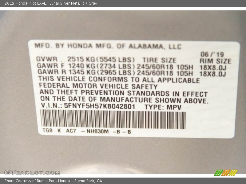 Lunar Silver Metallic / Gray 2019 Honda Pilot EX-L