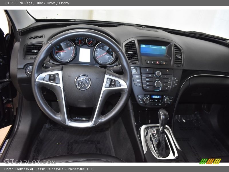 Black Onyx / Ebony 2012 Buick Regal