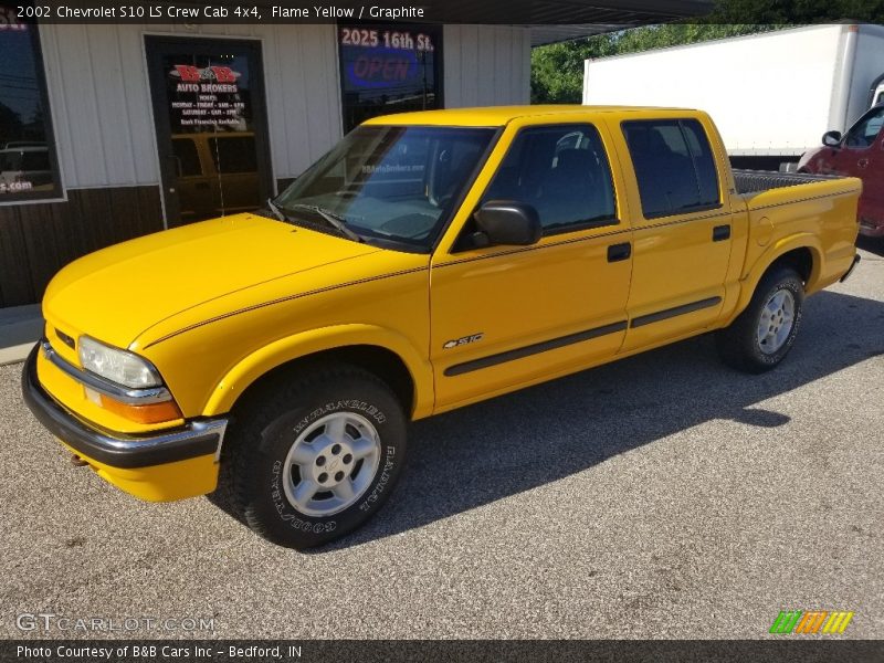 Flame Yellow / Graphite 2002 Chevrolet S10 LS Crew Cab 4x4