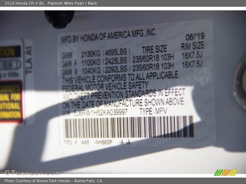 Platinum White Pearl / Black 2019 Honda CR-V EX