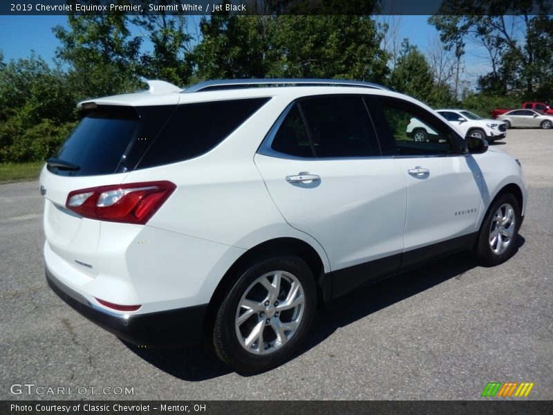 Summit White / Jet Black 2019 Chevrolet Equinox Premier