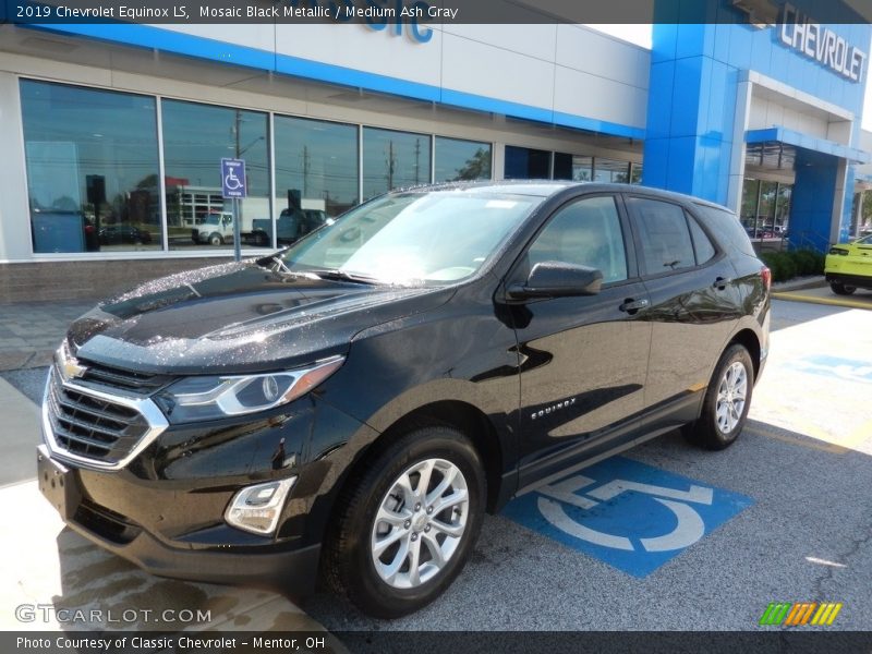 Mosaic Black Metallic / Medium Ash Gray 2019 Chevrolet Equinox LS