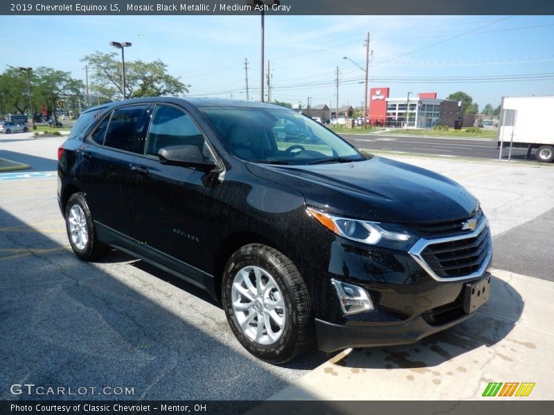 Mosaic Black Metallic / Medium Ash Gray 2019 Chevrolet Equinox LS
