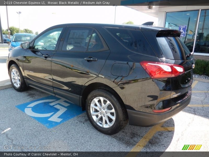 Mosaic Black Metallic / Medium Ash Gray 2019 Chevrolet Equinox LS