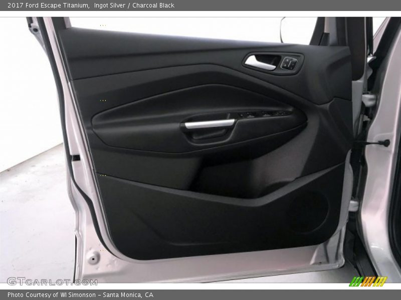 Ingot Silver / Charcoal Black 2017 Ford Escape Titanium