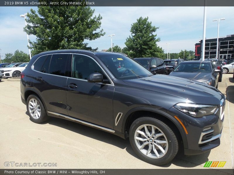 Arctic Grey Metallic / Black 2019 BMW X5 xDrive40i