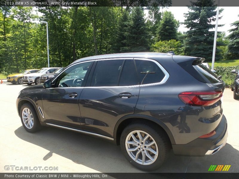 Arctic Grey Metallic / Black 2019 BMW X5 xDrive40i