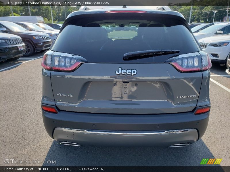 Sting-Gray / Black/Ski Grey 2019 Jeep Cherokee Limited 4x4