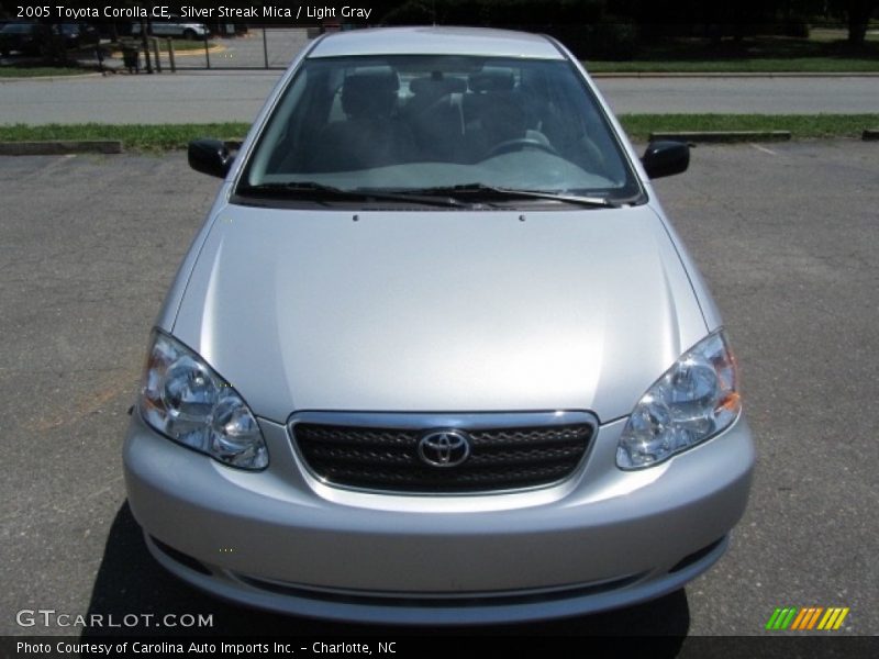 Silver Streak Mica / Light Gray 2005 Toyota Corolla CE