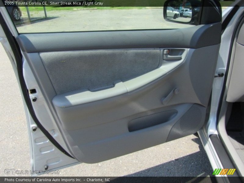 Silver Streak Mica / Light Gray 2005 Toyota Corolla CE